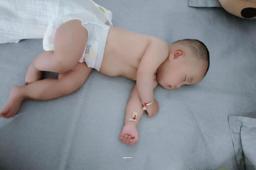 嘉兴宝宝上火有眼屎